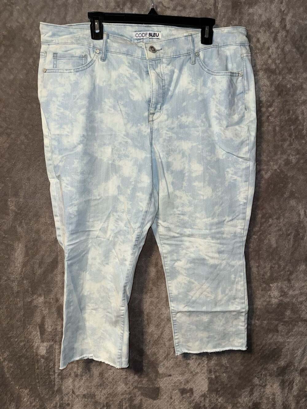 Code Bleu Chelsea Capri Jeans Light Wash Tie Dye Size 18W